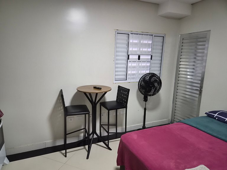 loft 9 em Salto Acomoda até 2 pessoas rede urbana