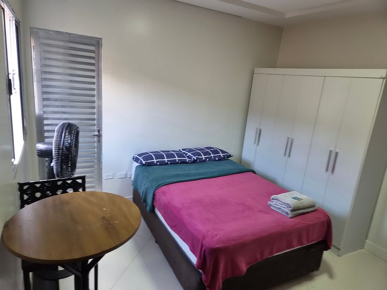 loft 9 em Salto Acomoda até 2 pessoas rede urbana
