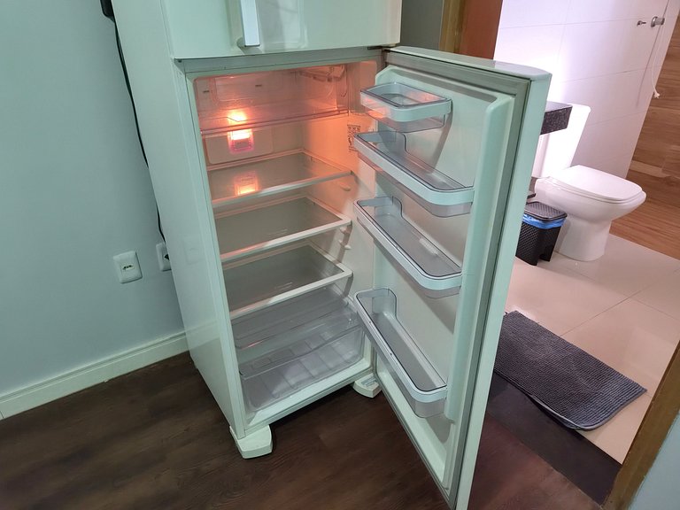 loft 12 em Salto Acomoda até 2 pessoas rede urbana