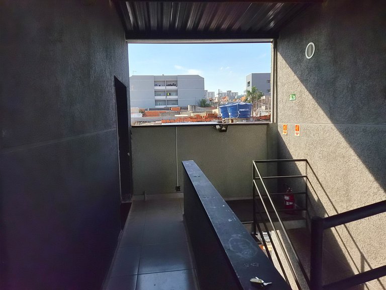 loft 15 em Salto Acomoda até 4 pessoas rede urbana