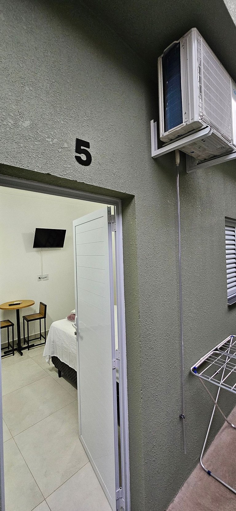 Loft 5 Próximo ao Centro e Shopping até 4 Pessoas
