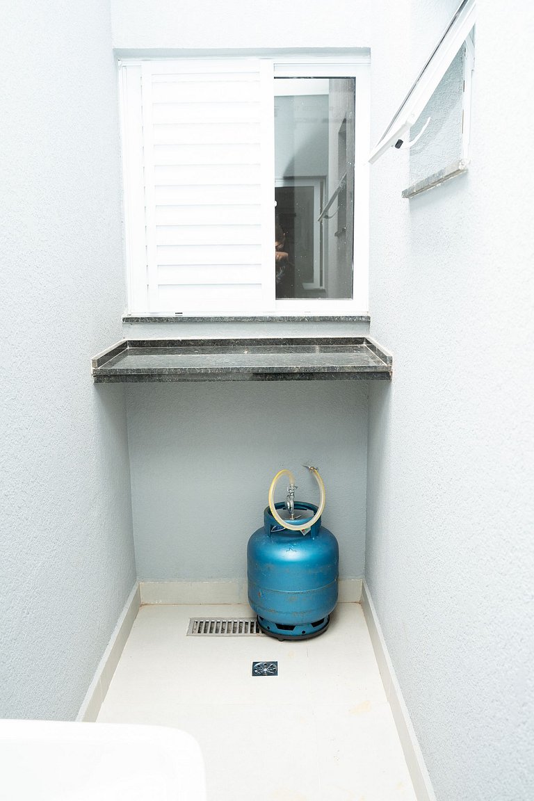 Casa 2 Quartos com Ar até 8 Pessoas Jd. Sabiás