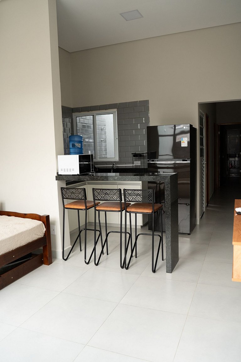 Casa 2 Quartos com Ar até 8 Pessoas Jd. Sabiás