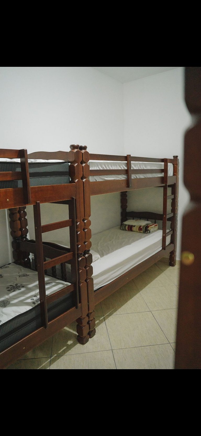 Casa Superior 2 Quartos até 12 Pessoas
