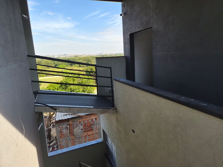 loft 7 em Salto Acomoda até 2 pessoas rede urbana
