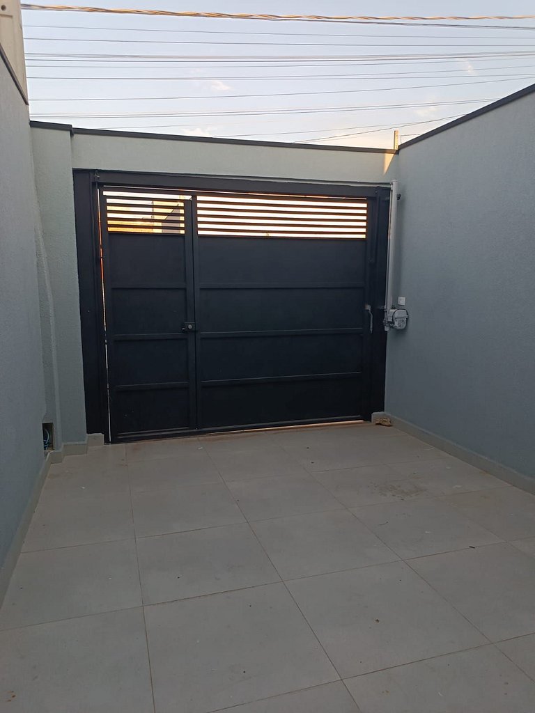 Casa 2 Quartos com Ar até 8 Pessoas Jd. Sabiás