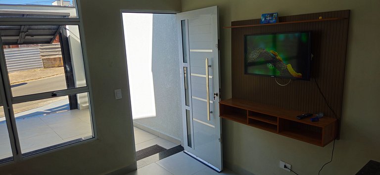 Casa 2 Quartos com Ar até 8 Pessoas Jd. Sabiás