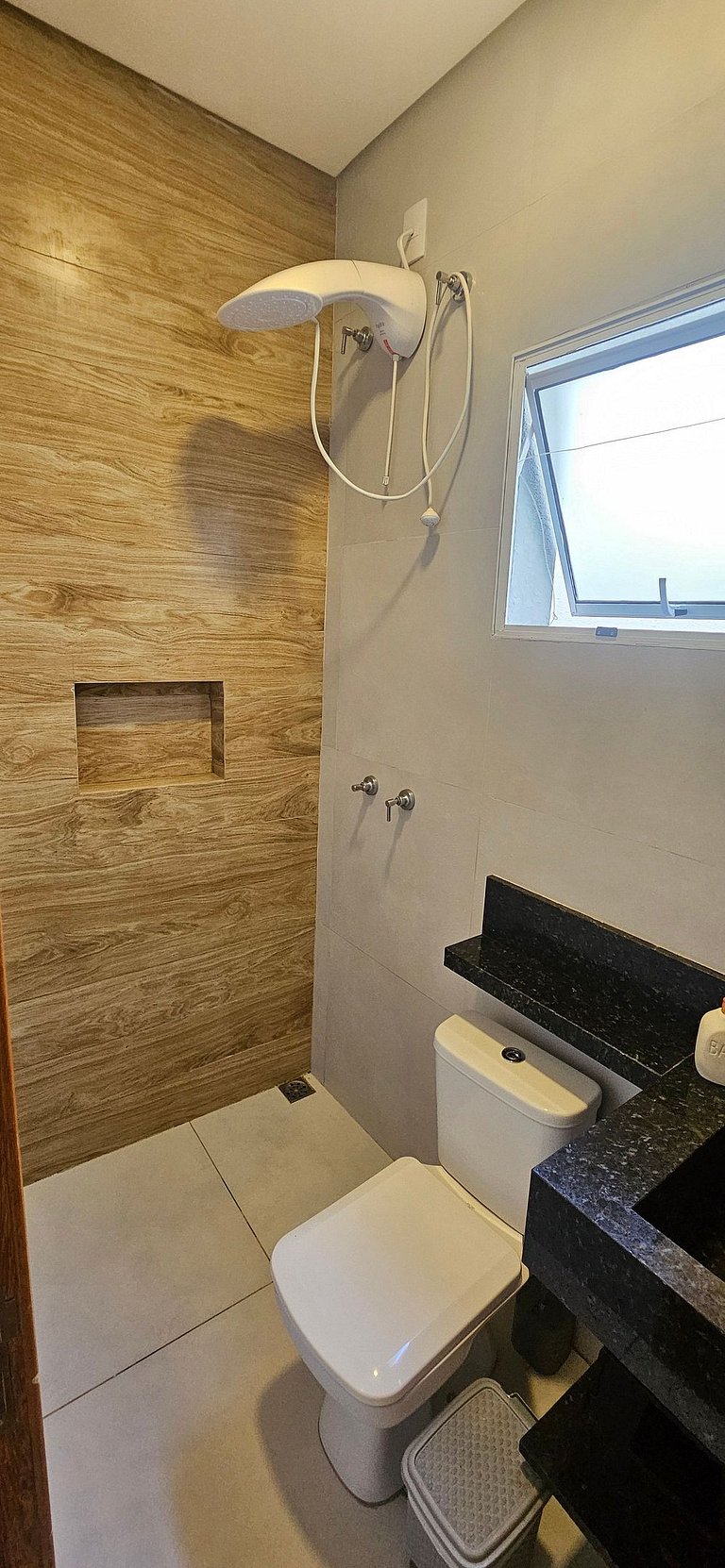 Casa 2 Quartos com Ar até 8 Pessoas Jd. Sabiás