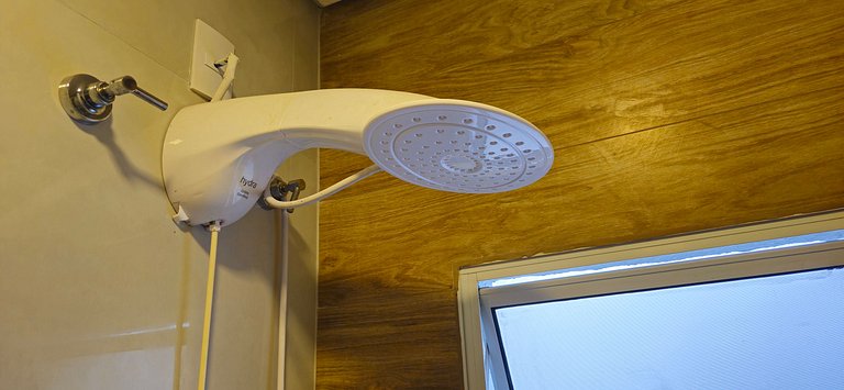 Casa 2 Quartos com Ar até 8 Pessoas Jd. Sabiás