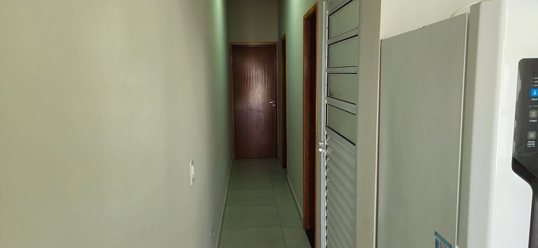 Casa 2 Quartos com Ar até 8 Pessoas Jd. Sabiás