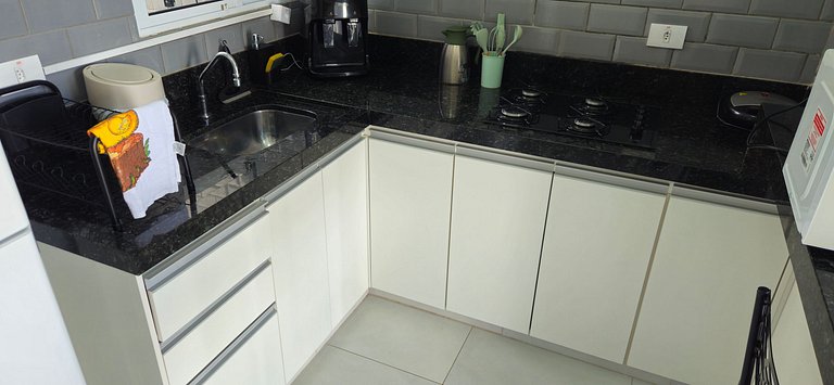 Casa 2 Quartos com Ar até 8 Pessoas Jd. Sabiás