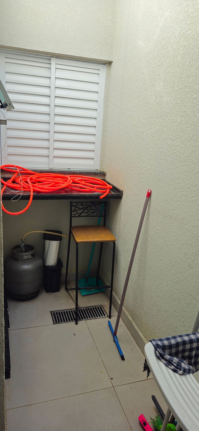Casa 2 Quartos com Ar até 8 Pessoas Jd. Sabiás
