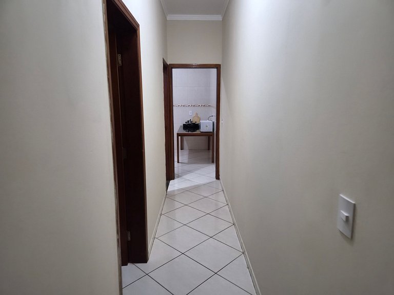 Casa com 2 quartos e ar-condicionado