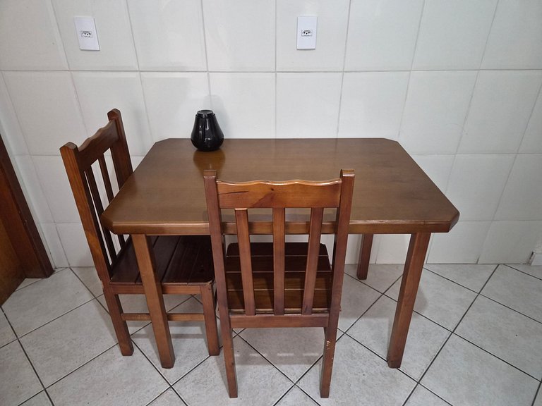 Casa com 2 quartos e ac próxima ao distrito
