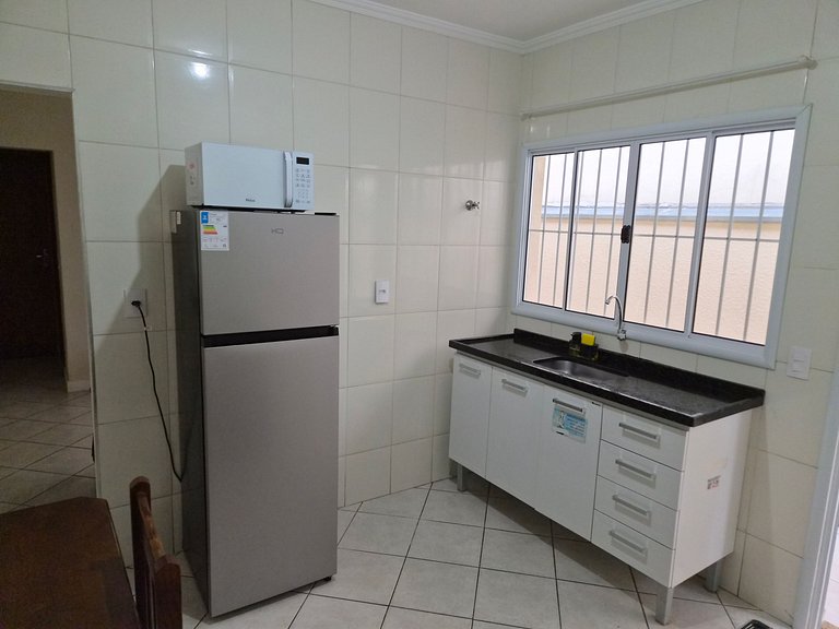 Casa com 2 quartos e ac próxima ao distrito