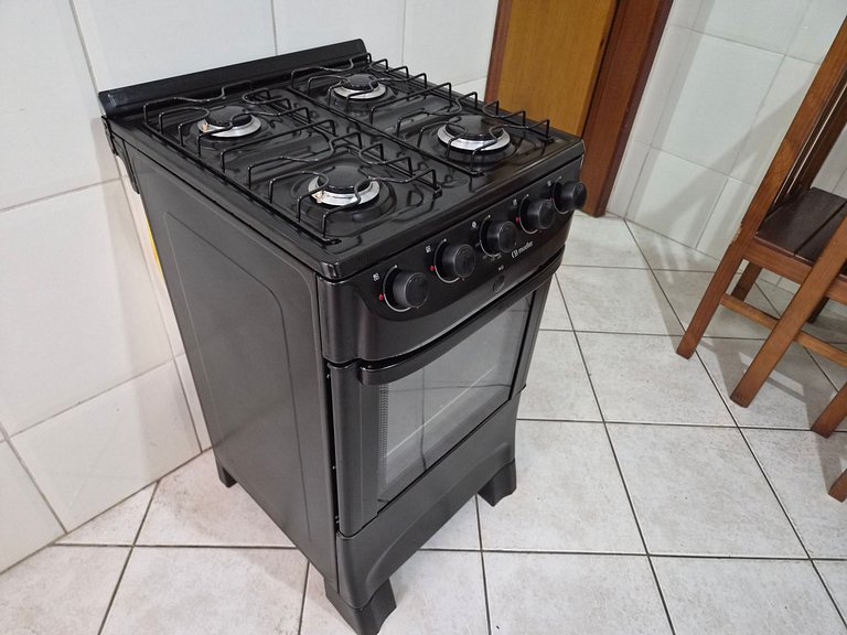 Casa com 2 quartos e ac próxima ao distrito