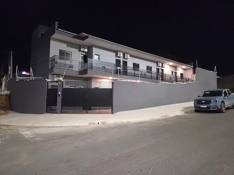 Loft 05 com ar-condicionado próximo ao Distrito Industrial
